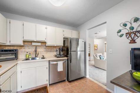 170 Whisper Way E. Roxbury NJ 07852