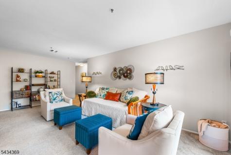 170 Whisper Way E. Roxbury NJ 07852