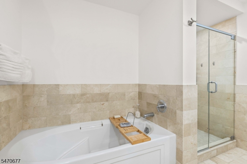 1025 Maxwell Lane Hoboken NJ 07030