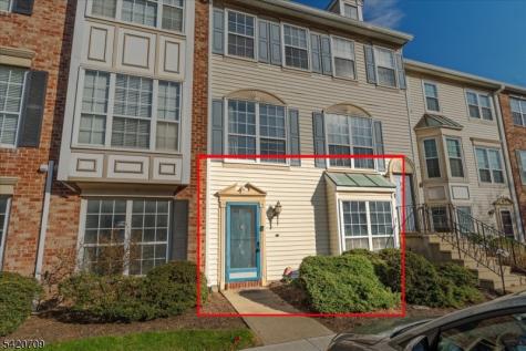28 Boston Court Newark NJ 07103