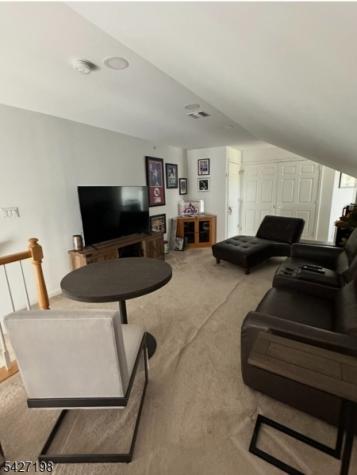 182 Brittany Court Clifton NJ 07013