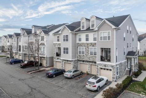 182 Brittany Court Clifton NJ 07013