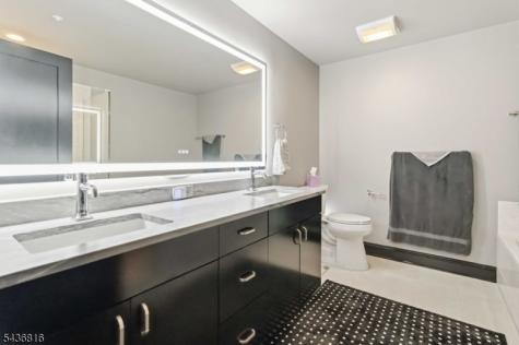 40 West Park Place Unit 305 Morristown NJ 07960