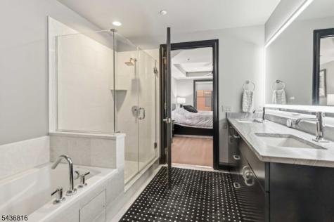 40 West Park Place Unit 305 Morristown NJ 07960