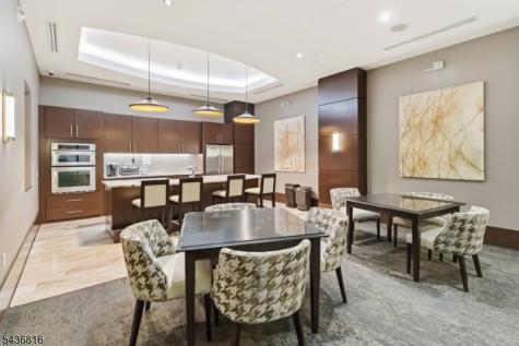 40 West Park Place Unit 305 Morristown NJ 07960
