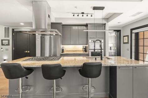 40 West Park Place Unit 305 Morristown NJ 07960