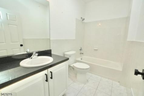 330 Winthrop Drive Nutley NJ 07110
