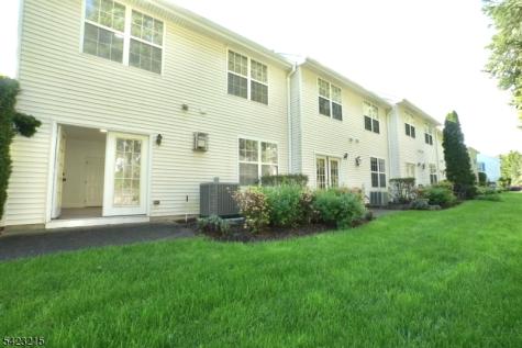 330 Winthrop Drive Nutley NJ 07110