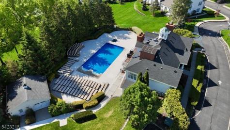 330 Winthrop Drive Nutley NJ 07110