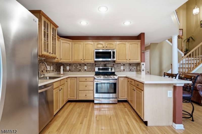 16 Magnolia Way North Haledon NJ 07508