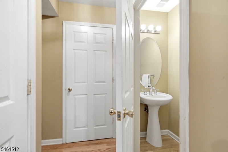 16 Magnolia Way North Haledon NJ 07508