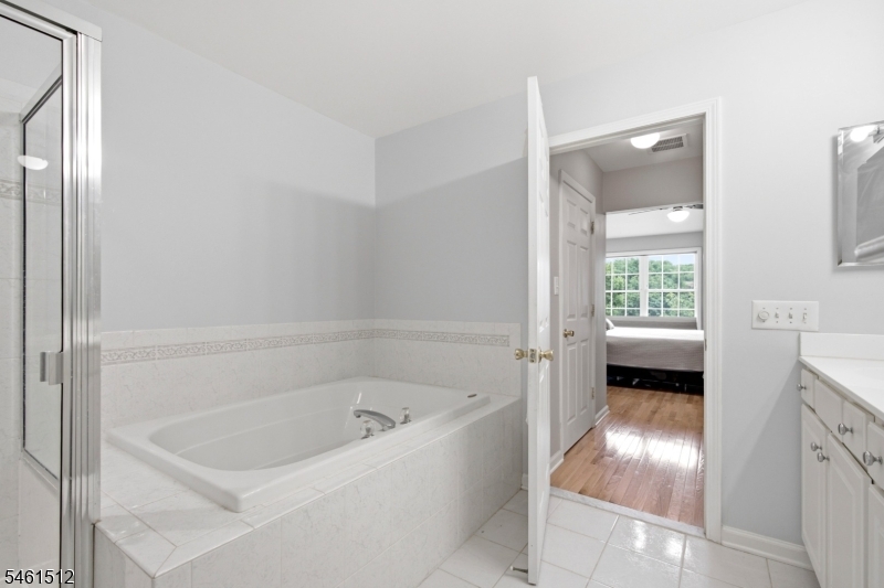 16 Magnolia Way North Haledon NJ 07508
