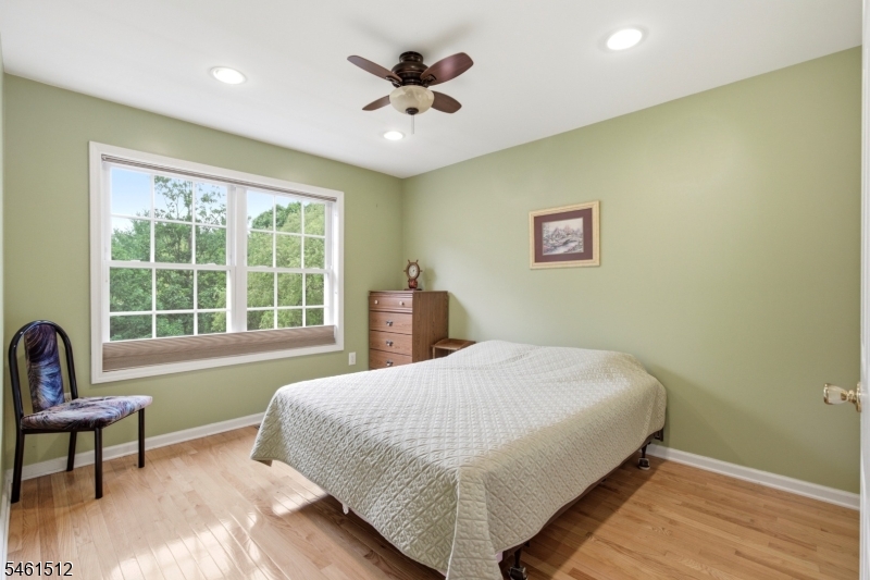 16 Magnolia Way North Haledon NJ 07508