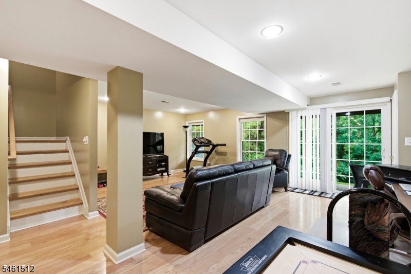 16 Magnolia Way North Haledon NJ 07508