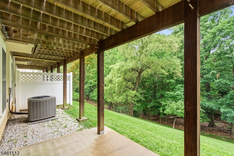 16 Magnolia Way North Haledon NJ 07508