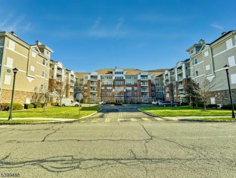 3121 Warrens Way Wanaque NJ 07465
