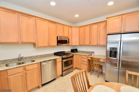 3121 Warrens Way Wanaque NJ 07465