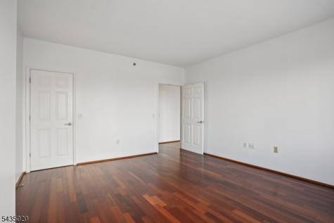 3110 City Place Edgewater NJ 07020