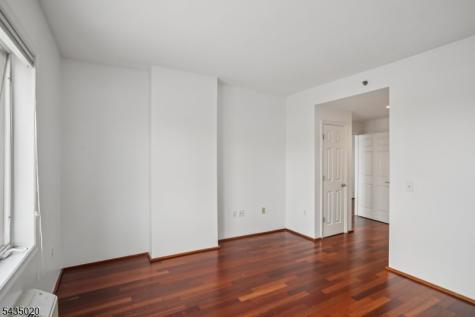 3110 City Place Edgewater NJ 07020