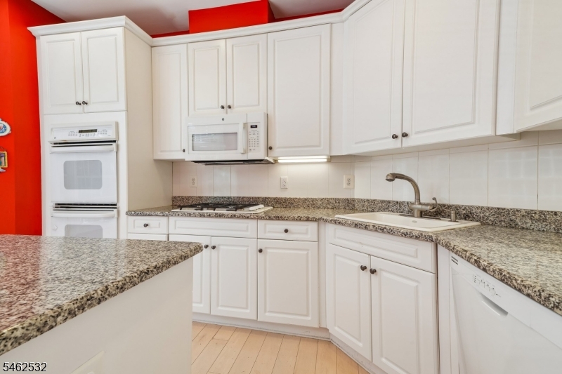 505 Regal Boulevard Livingston NJ 07039