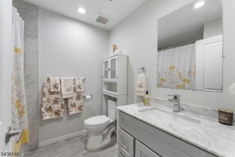 78 Valerie Drive Manville NJ 08835