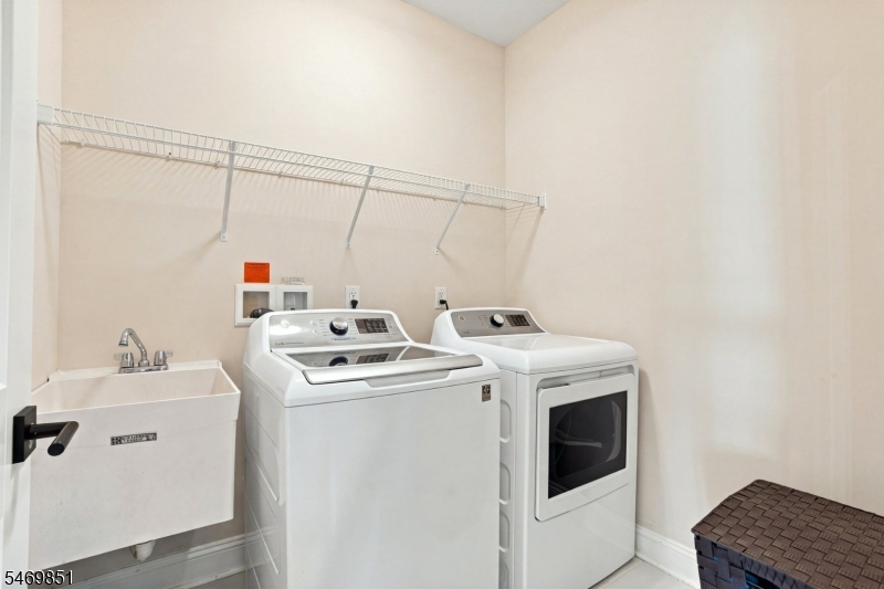 1 Aspen Drive Cedar Grove NJ 07009