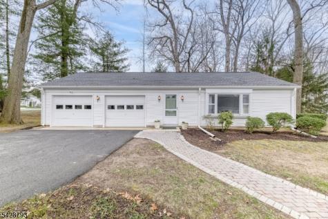 321 Sharon Way Monroe NJ 08831