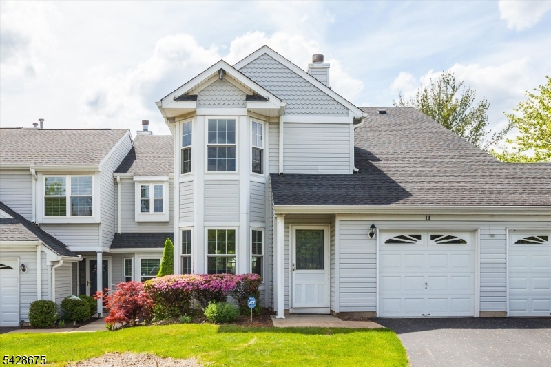 11 Letts Court Sayreville NJ 08872