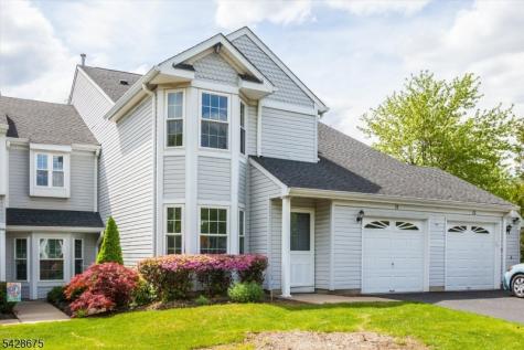 11 Letts Court Sayreville NJ 08872