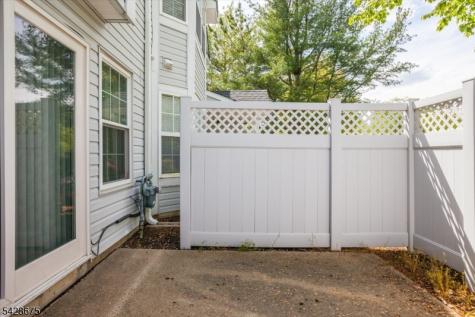 11 Letts Court Sayreville NJ 08872