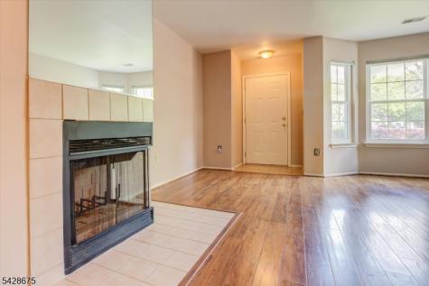 11 Letts Court Sayreville NJ 08872