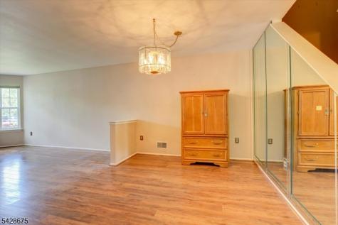 11 Letts Court Sayreville NJ 08872