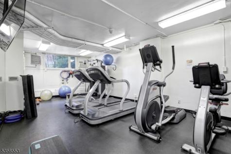 1 Claridge Drive Verona NJ 07044