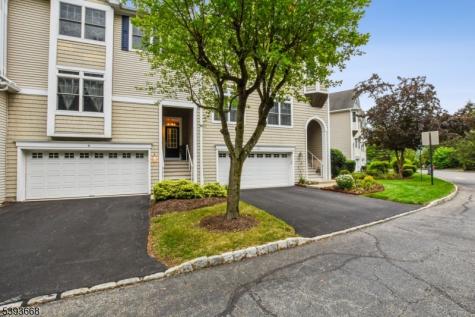41 Catamaran Court Mount Arlington NJ 07856