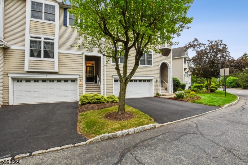 41 Catamaran Court Mount Arlington NJ 07856