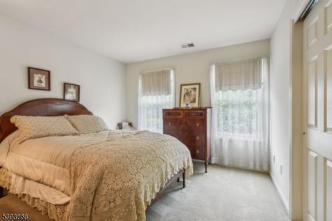 41 Catamaran Court Mount Arlington NJ 07856
