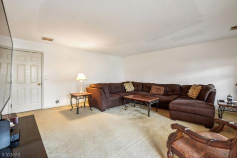 41 Catamaran Court Mount Arlington NJ 07856