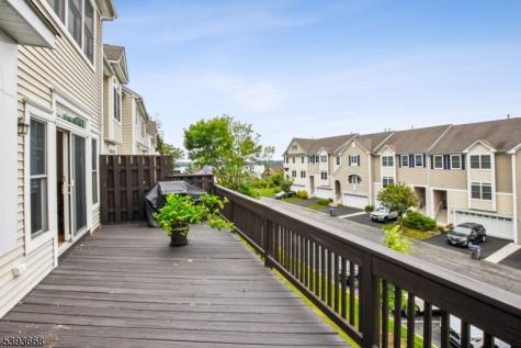41 Catamaran Court Mount Arlington NJ 07856