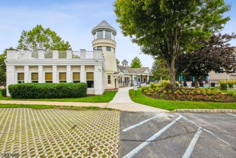 41 Catamaran Court Mount Arlington NJ 07856