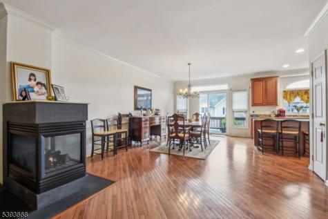 41 Catamaran Court Mount Arlington NJ 07856