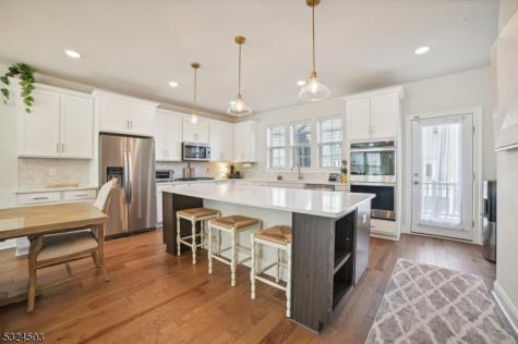 5 Marigold Court Warren NJ 07059