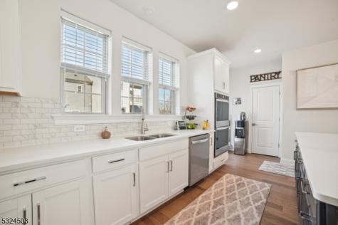 5 Marigold Court Warren NJ 07059
