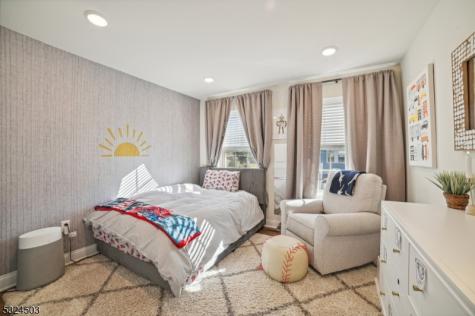 5 Marigold Court Warren NJ 07059