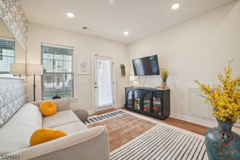 5 Marigold Court Warren NJ 07059