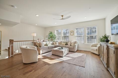 5 Marigold Court Warren NJ 07059