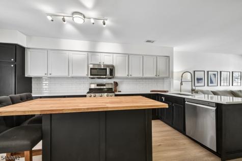 355 Ellen Lane Bridgewater NJ 08807