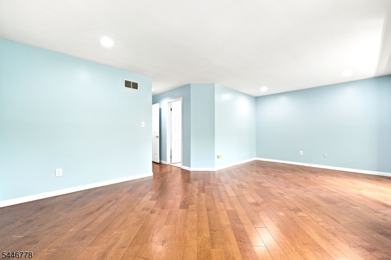 350 Greenfield Road Bridgewater NJ 08807