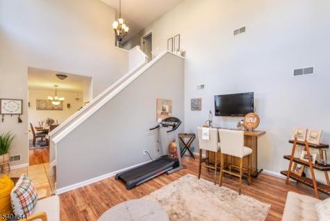 7 Hornbeam Way Hardyston NJ 07419