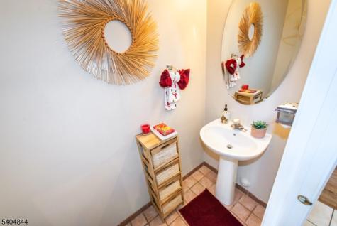 7 Hornbeam Way Hardyston NJ 07419