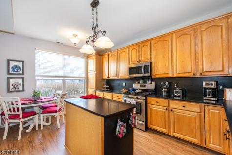 7 Hornbeam Way Hardyston NJ 07419